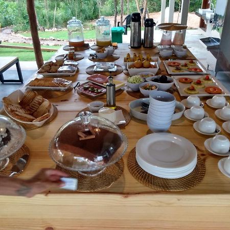 Pousada De Charme Formiga Ecolodge Mateiros ภายนอก รูปภาพ